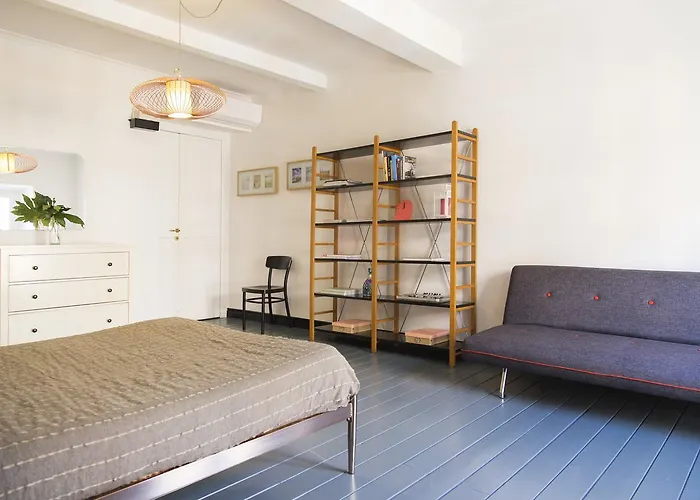 Trasteverehome - Funky 70S Style Apartment In Trastevere Rom